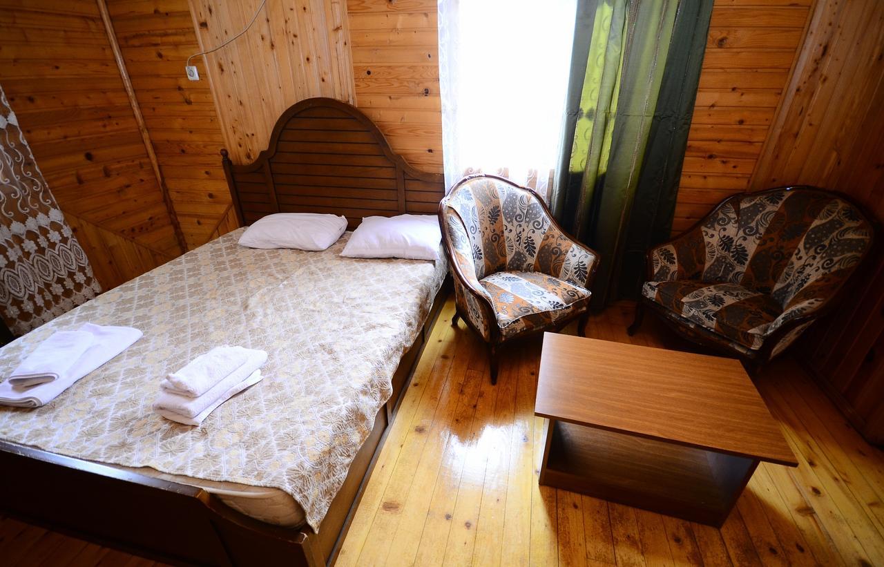 Zebo Hotel Batumi Exterior photo