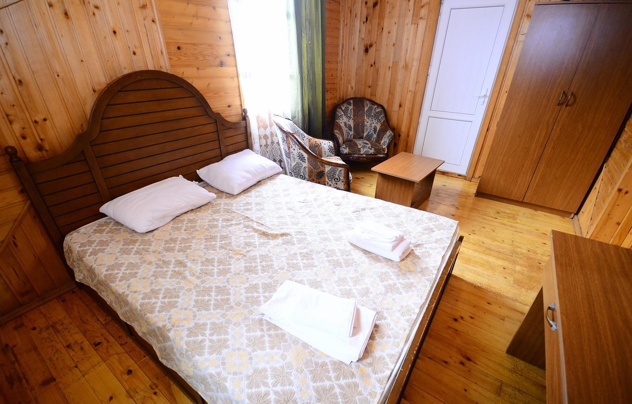 Zebo Hotel Batumi Exterior photo