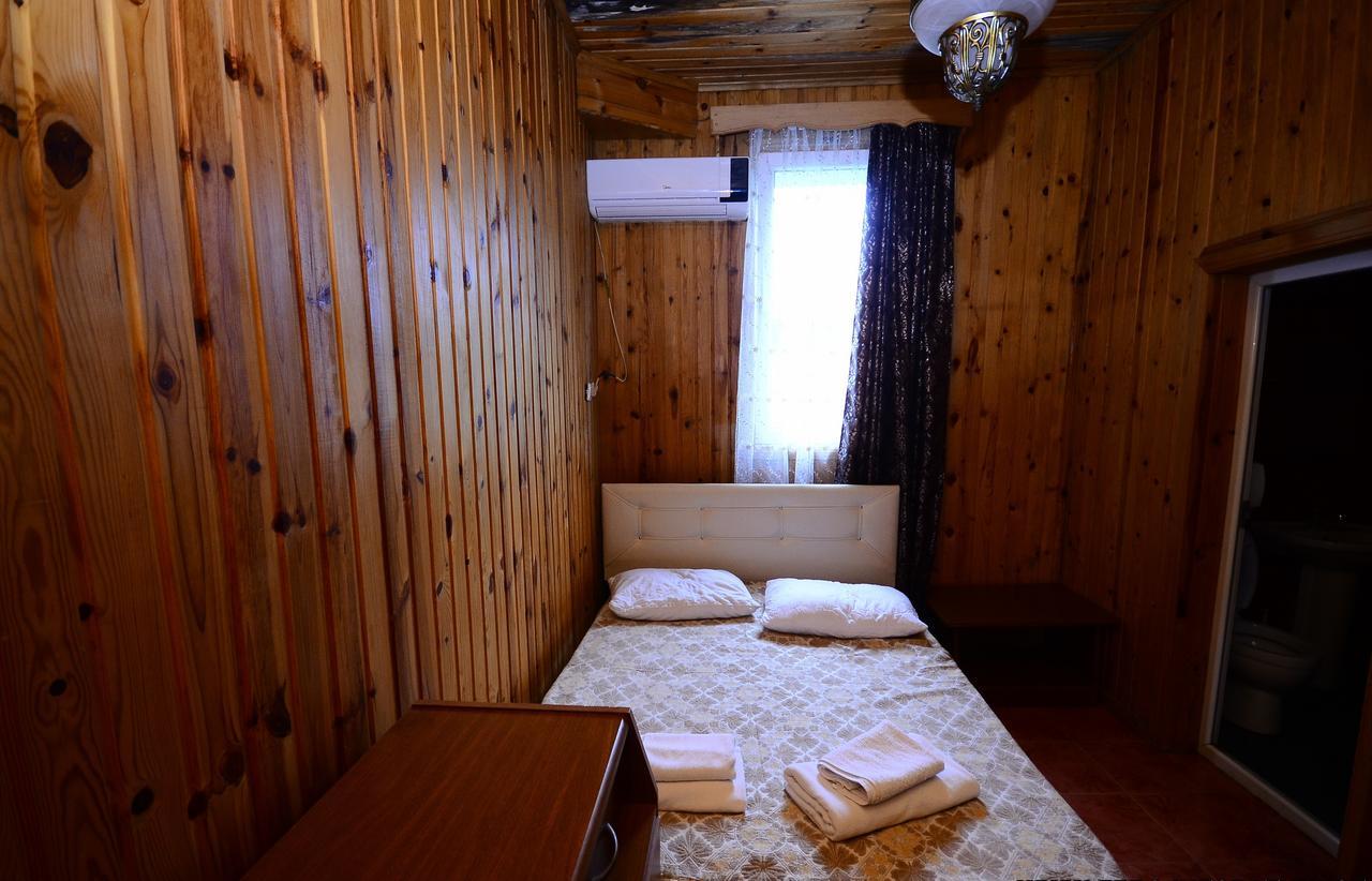 Zebo Hotel Batumi Exterior photo